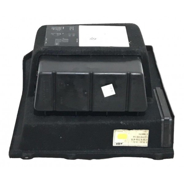 Tampa Lateral Direita Porta Malas Bmw E39 540i 4.4 V8