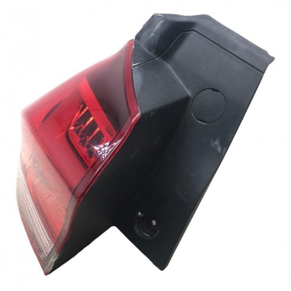 Lanterna Traseira Esquerda Tracker 1.2 Turbo 2022 Ler