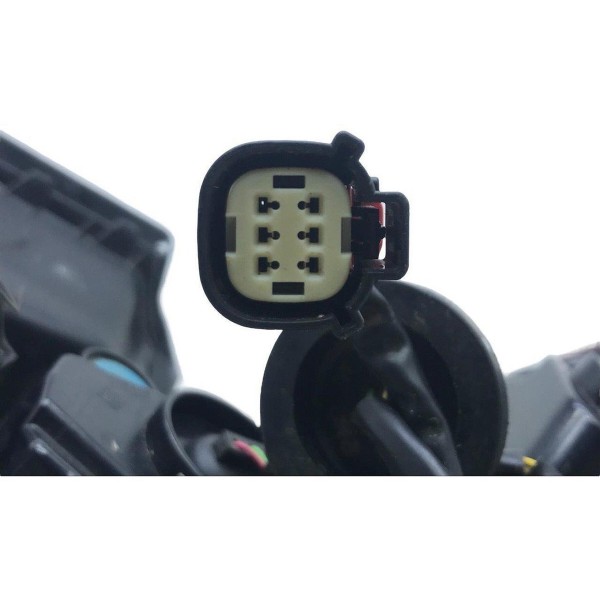 Lanterna Traseira Esquerda Tracker 1.2 Turbo 2022 Ler