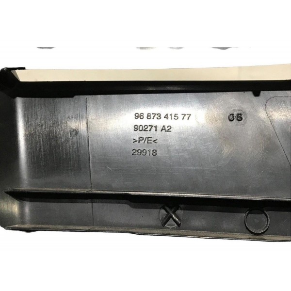 Acabamento Coluna Central Lateral Direita Ds5 Thp 14