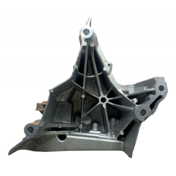 Base Suporte Motor Direito Jetta 1.4 Tsi 2018