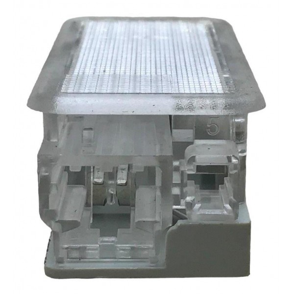 Luz Cortesia Traseira Inferior Porta Luvas Citroen Ds5 Thp