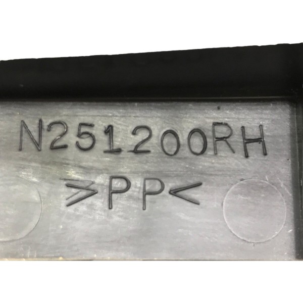 Acabamento Lateral Direito Banco Passageiro Ralliart 2.0 12