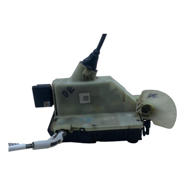 Trava Eletrica Porta Dianteira Direita Citroen Ds5 Thp 2014