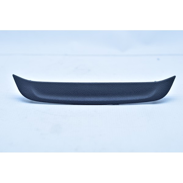 Acabamento Inferior Multimidia Painel Onix Plus 1.0 Turbo