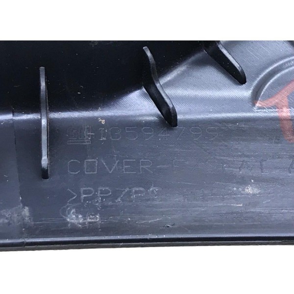 Moldura Lateral Direito Trilho Banco Passageiro Cruze 2018