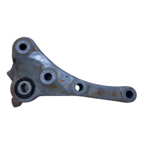 Base Suporte Coxim Inferior Caixa Marcha Tracker 1.4 18