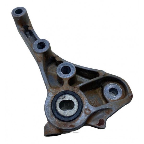 Base Suporte Coxim Inferior Caixa Marcha Tracker 1.4 18