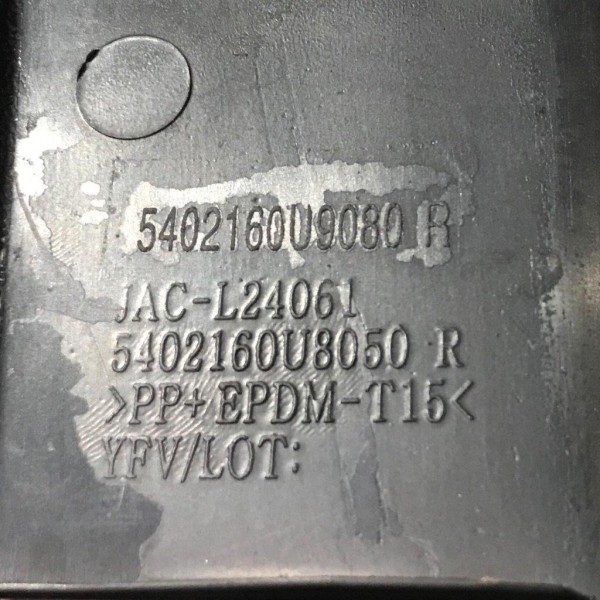 Acabamento Lateral Direito Banco Traseiro Jac J2 1.4 2014