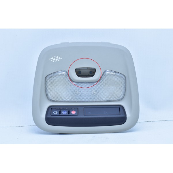 Luz Cortesia Dianteira Gm Onix Plus 1.0 3cc Turbo 2020 Ler