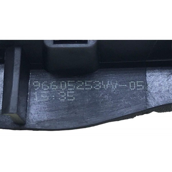 Maçaneta Interna Traseira Direita Peugeot 208 1.6 2014