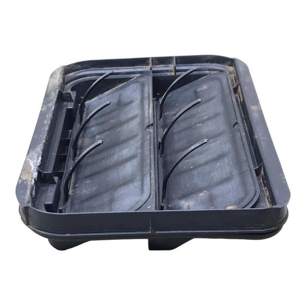 Difusor Carroceria Traseiro Esquerdo Peugeot 208 1.6 2014