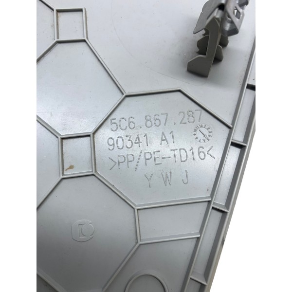 Acabamento Coluna Traseira Esquerda Vw Jetta 1.4 Tsi 2018