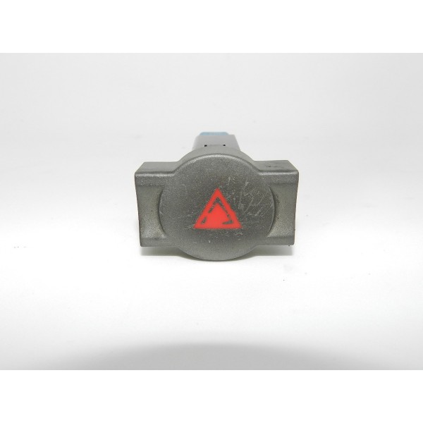 Botão Comando Pisca Alerta Chery Cielo 1.6 2012