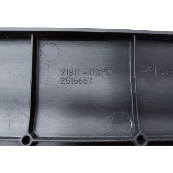 Acabamento Lateral Direito Banco Passageiro Corolla 2.0 15