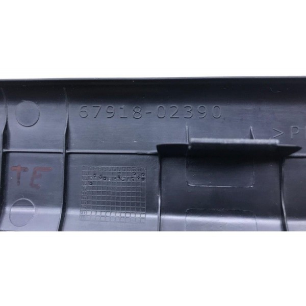 Soleira Traseira Esquerda Corolla 2.0 2015