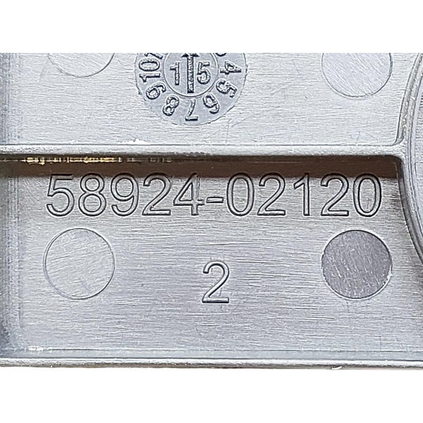 Acabamento Tomada 12 Volts Traseiro Console Corolla 2.0 2015