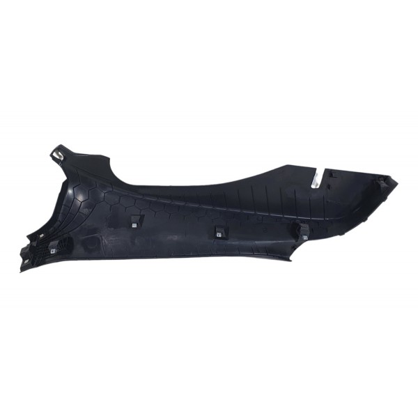 Acabamento Lateral Banco Traseira Direita Preto  Virtus Tsi