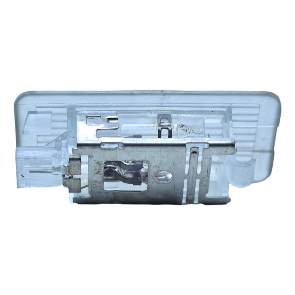 Luz Cortesia Porta Malas Bmw X1 2.0 2015 Descrição