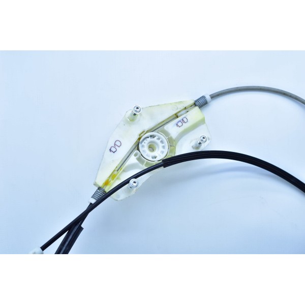 Maquina De Vidro Dianteiro Direito Vw Passat 2.0 Tsi 2011