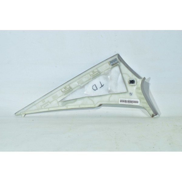 Acabamento Coluna Traseira Direita Vw Passat 2.0 Tsi 2011