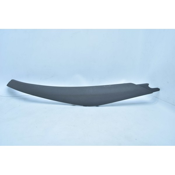 Moldura Puxador Porta Dianteira Direita Cruze Sedan Ltz 1.4