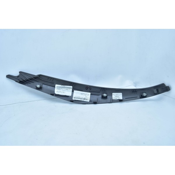 Moldura Puxador Porta Dianteira Direita Cruze Sedan Ltz 1.4