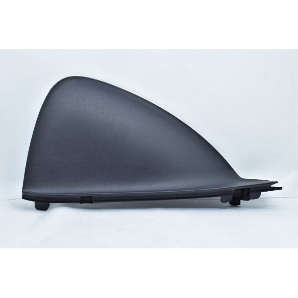 Acabamento Lateral Dianteiro Esquerdo Citrôen C4 Lounge 1.6 Preto