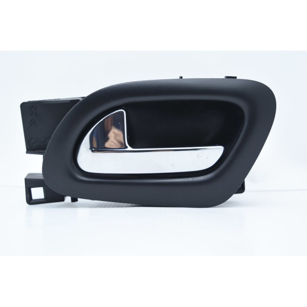 Maçaneta Interna Porta Dianteira Esquerda Citrôen C3 Picasso Preto Dianteira