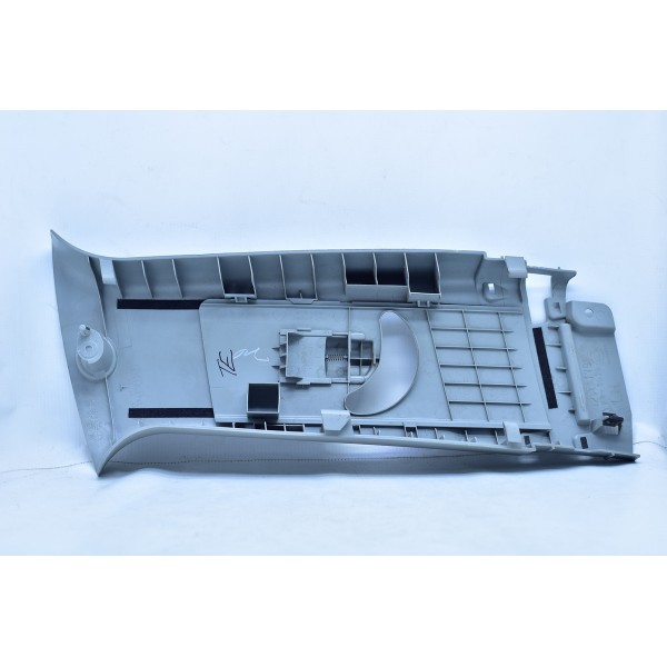 Acabamento Superior Coluna Central Esquerda Lancer Ralliart