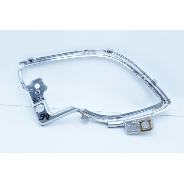 Friso Cromado Difusor Ar Dianteiro Esquerdo Gm Tracker 1.4