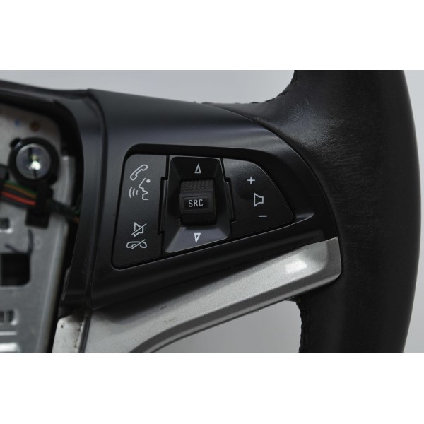 Volante Comando Som Gm Tracker 1.4 Turbo Descrição Preto