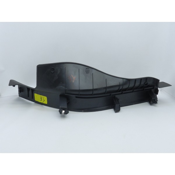 Soleira Traseira Esquerda Gm Tracker 1.4 Turbo 2017 Branco