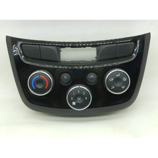 Comando Ar Condicionado Gm Tracker Ltz 1.4