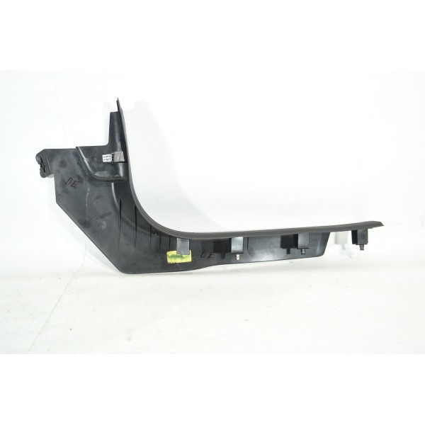 Soleira Dianteira Esquerda Gm Tracker 1.4 Turbo - Descrição Branco