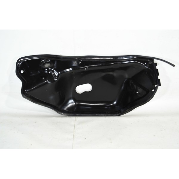 Base Suporte Grelha Capô Audi A6 3.0 Tfsi