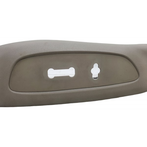 Acabamento Lateral Esquerdo Banco Motorista Cruze Ltz 17 Ler