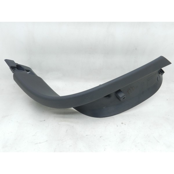 Acabamento Direito Tampa Traseira Peugeot 3008 Thp 1.6 2010