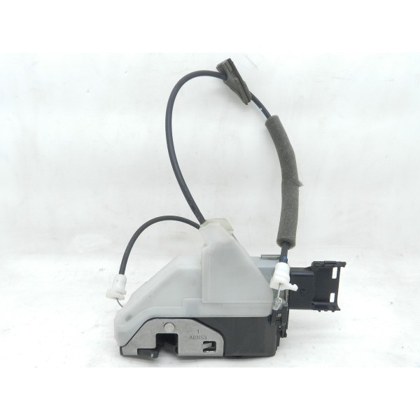 Trava Elétrica Traseira Esquerda Porta Peugeot 3008 1.6