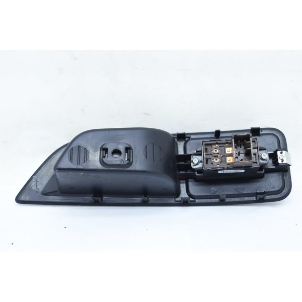 Botao Comando Vidro Eletrico Traseiro Direito Jac J6 1.5 11