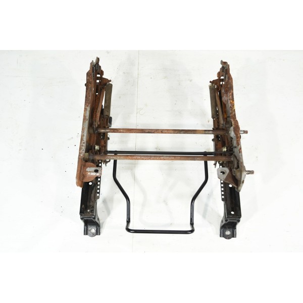 Trilho Banco Dianteiro Motorista Jac J6 1.5 2011