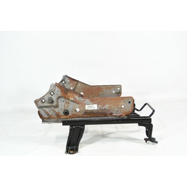 Trilho Banco Dianteiro Direito Jac J6 1.5 2011