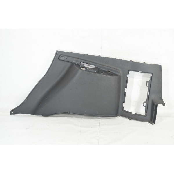 Acabamento Porta Malas Direito Jac J6 1.5 - Descrição