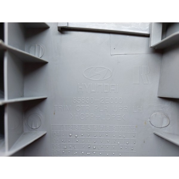 Acabamento Superior Coluna Central Esquerdo Tucson 2012