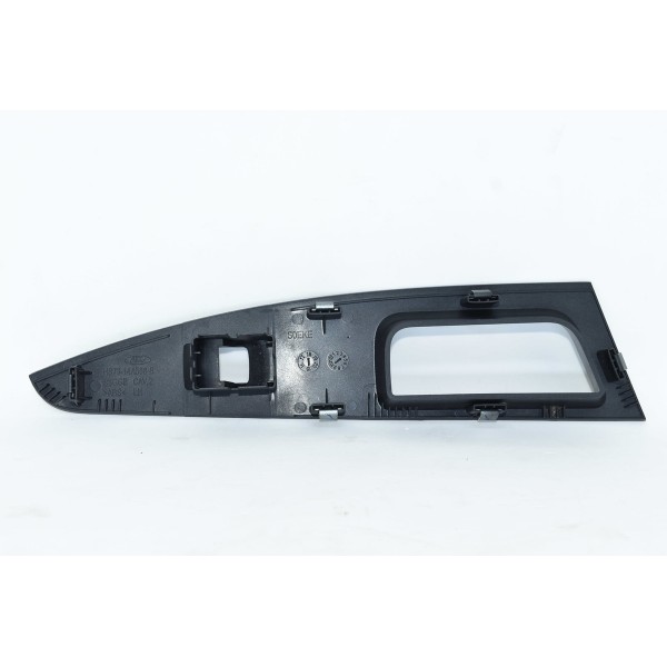 Puxador Moldura Vidro Elétrico Esq. Fusion Titanium  2.0 18