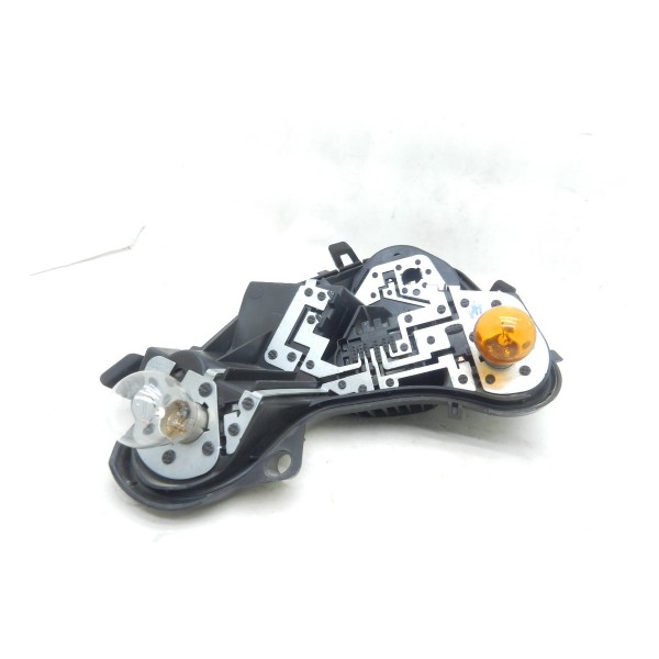 Circuito Lanterna Led Traseira Direita Peugeot 308 Thp 1.6