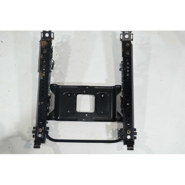 Trilho Do Banco Traseiro Direito Volvo Xc90 2.9 Awd 2004