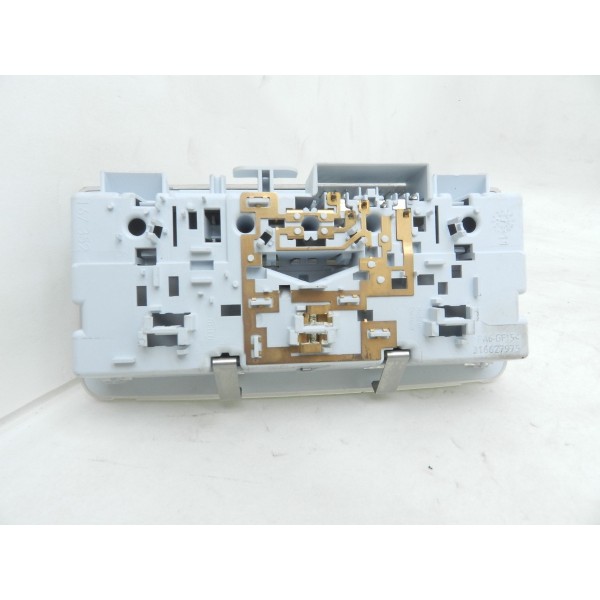 Luz De Cortesia Traseira Gm Cruze Lt 1.4 Turbo 2017