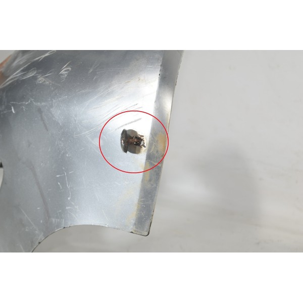 Acabamento Parachoque Dianteiro Esquerda Volvo Xc90 Descri. Prateado