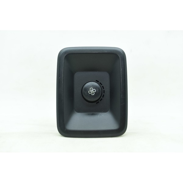 Comando Ventilador Ar Traseiro Direito Volvo Xc90 2004 Preto